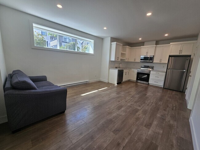 Photo du bâtiment - 7846 Cedarbrook Rd