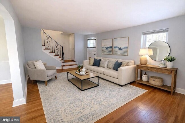 Photo - 46 Wayfield Rd House