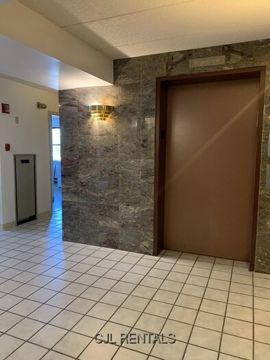 Foto del edificio - 35 Vine St