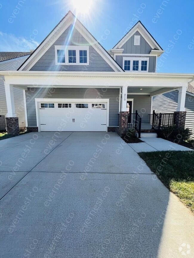 Building Photo - 8112 Warbler Wy