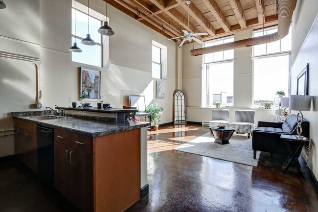 Building Photo - Schuster Historic Lofts