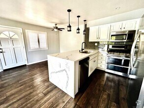 Building Photo - 6970 Ballena Way