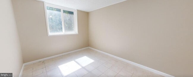 Building Photo - 10879 Clarksville Pike