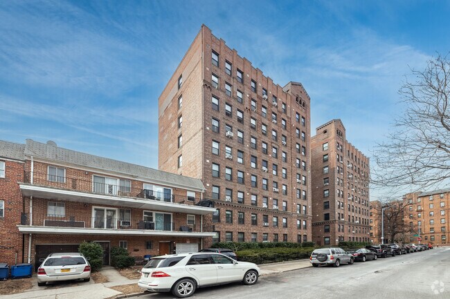 Foto del edificio - 83-00 Talbot St