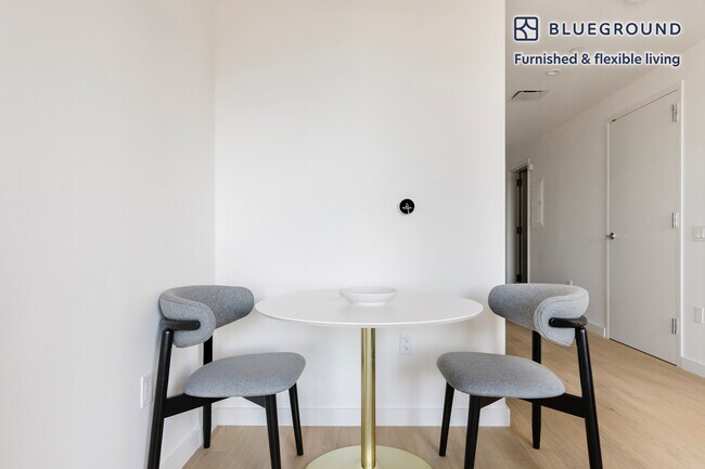 Foto del edificio - 243 W 28th St