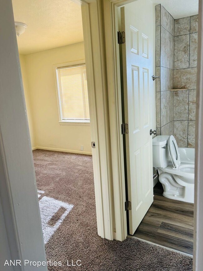 Foto del edificio - 4 br, 1 bath House - 333 W Carson