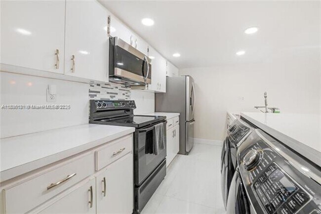 Foto del edificio - 13167 SW 11th Ln Cir