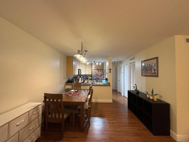 Foto del edificio - 210 SW 11th St