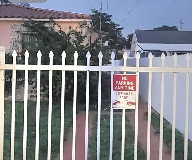 Foto del edificio - 2245 NW 3rd St