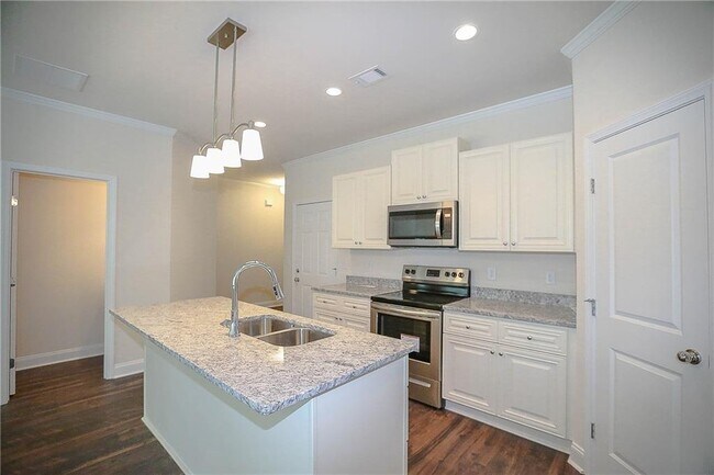 Foto del edificio - 327 Cashes Ct