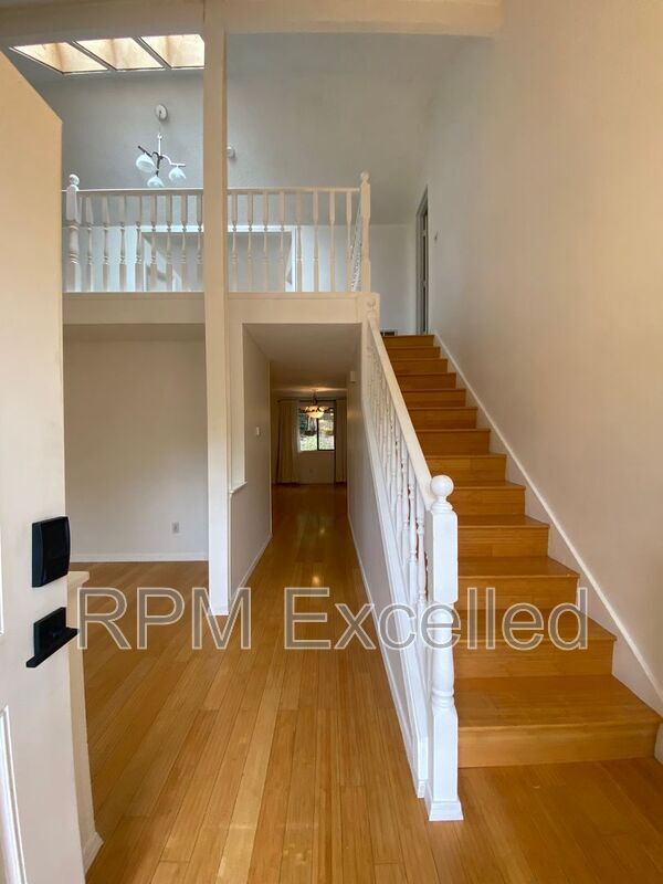 Building Photo - 32229 2nd Ave SW
