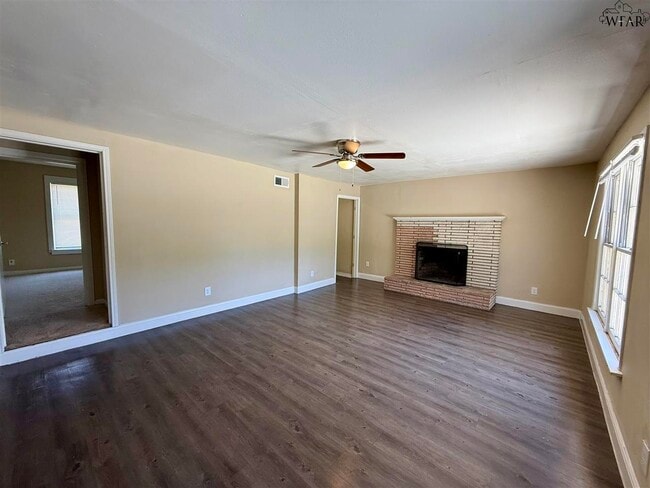 Building Photo - 1407 Michna Ln