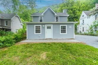 Building Photo - 208 Old Rte 22