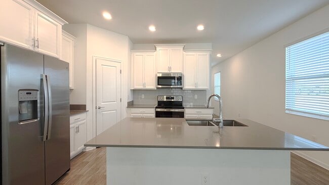 Foto del edificio - 17100 Salty Dog Rd