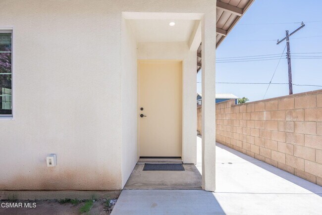 Foto del edificio - 3242 Hereford Ct