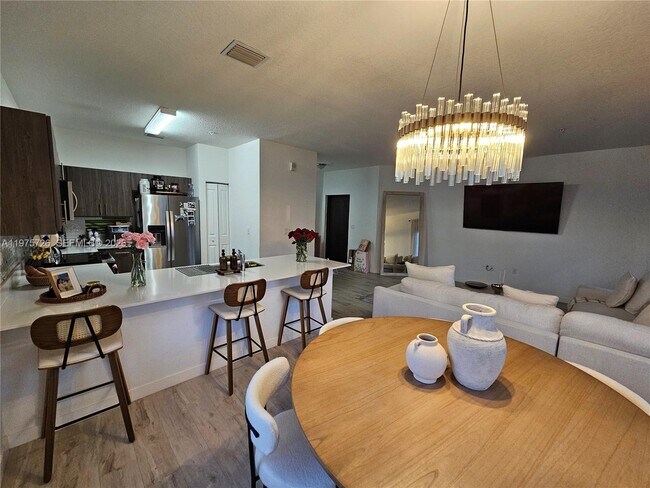 Foto del edificio - 15520 SW 136th St