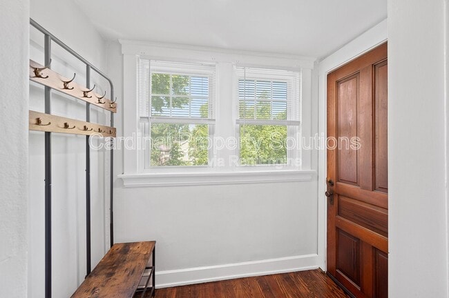 Building Photo - 1315 Paxton Ave