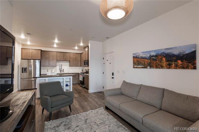 Foto del edificio - 9962 W Victoria Pl