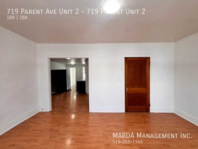 Building Photo - COZY 1 BED/1 BATH MAIN FLOOR UNIT + HYDRO & GAS!