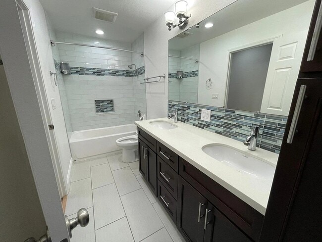 Foto del edificio - 410 Auburn Way