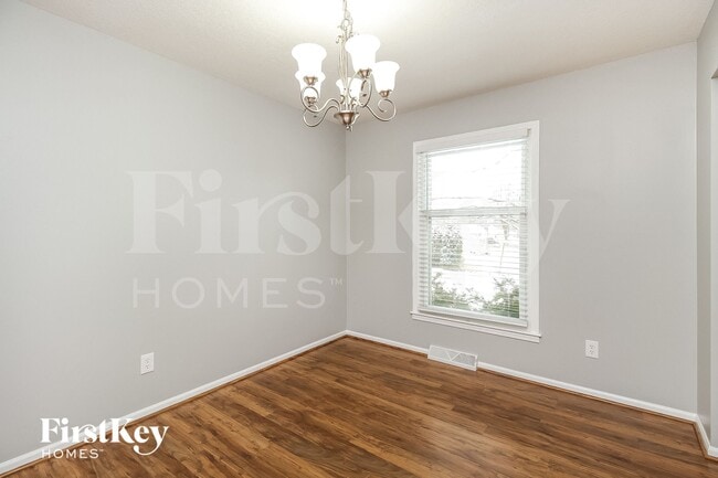 Building Photo - 10002 NW 67 St