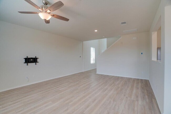 Building Photo - 1109 Paradise Cyn Cv