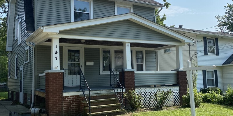 Primary Photo - 147 Pulaski Street