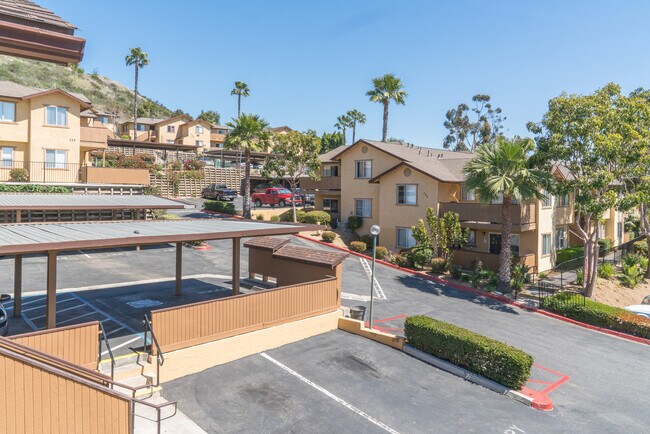 Casa Mia Apartments San Marcos, CA