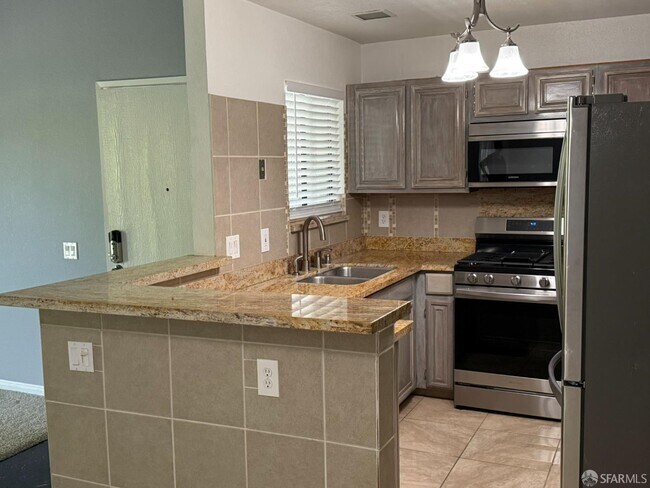 Foto del edificio - 3660 Knollwood Terrace