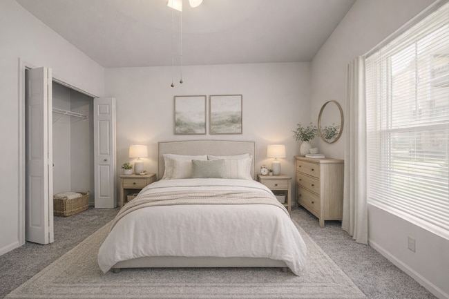 Interior Photo - Englewood Vista