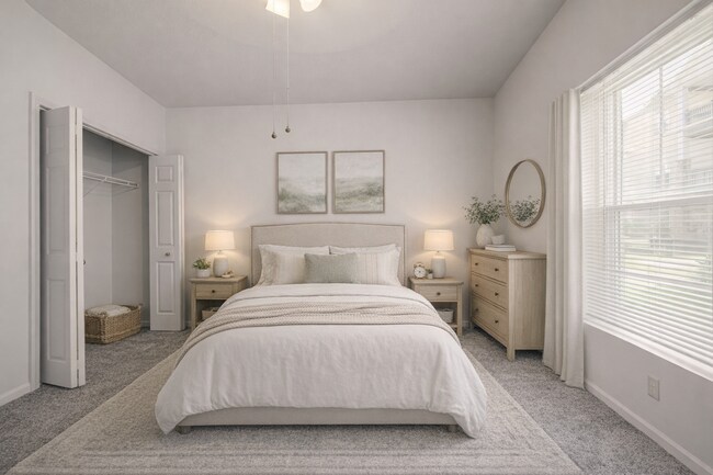 Interior Photo - Englewood Vista