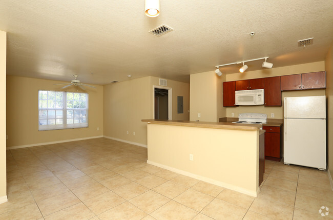 1BR/ 1BA - Dining & Kitchen - Palmetto Ridge Estates