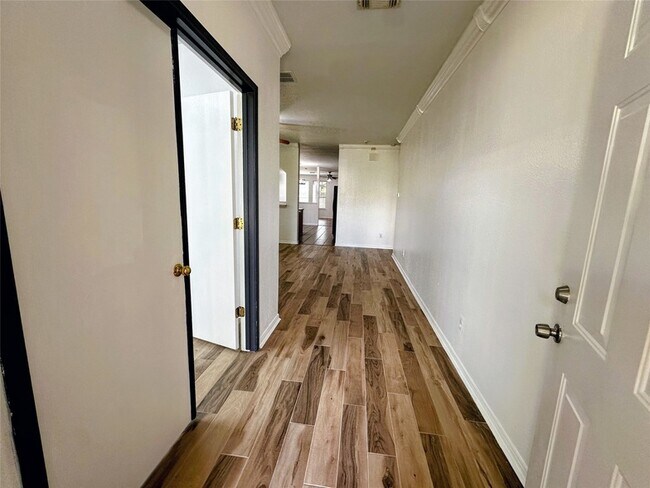 Foto del edificio - 7722 Prairie Fire Ln