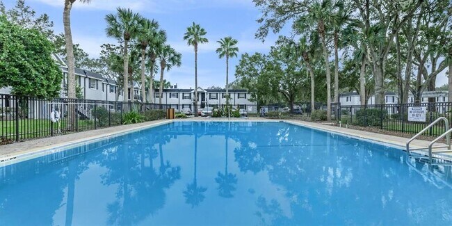 Foto del edificio - 7684 Forest City Rd