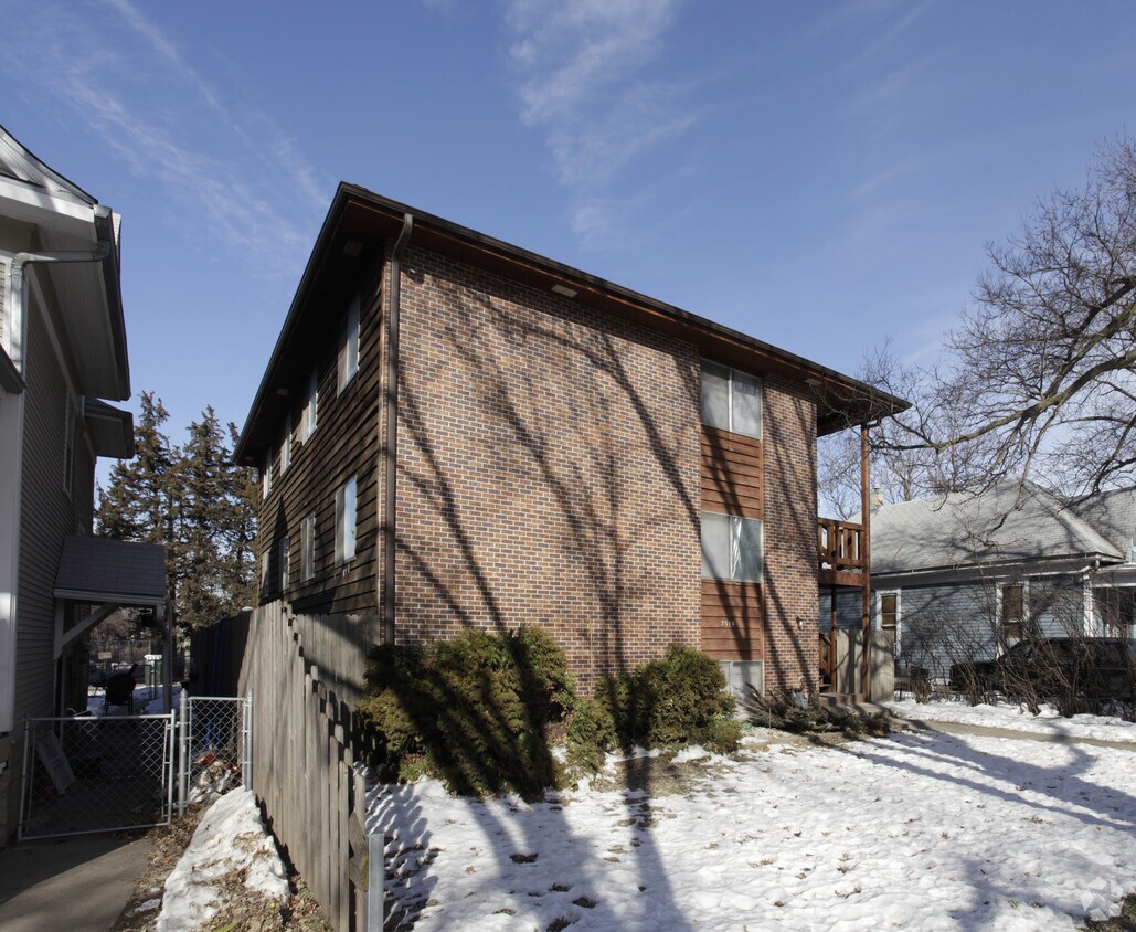 Building Photo - 2510 E St