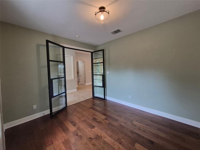 Building Photo - 2031 Palos Verdes