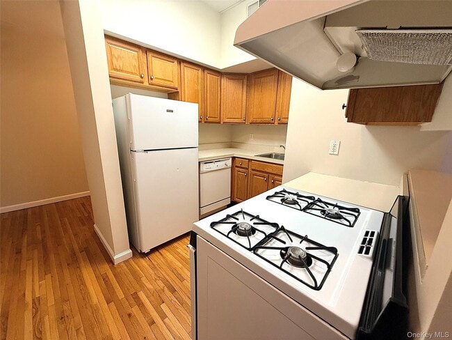 Building Photo - 70 Lime Kiln Rd