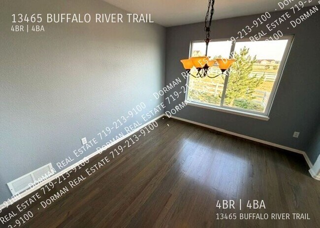 Foto del edificio - 13465 Buffalo River Trl W