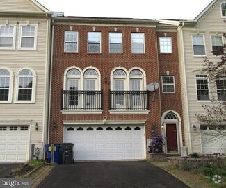 Building Photo - 103 Persimmon Pl