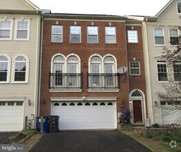 Building Photo - 103 Persimmon Pl