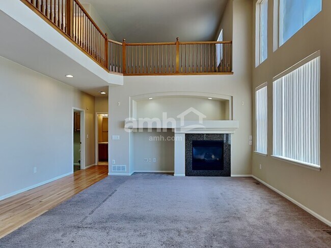 Building Photo - 285 Octillo St