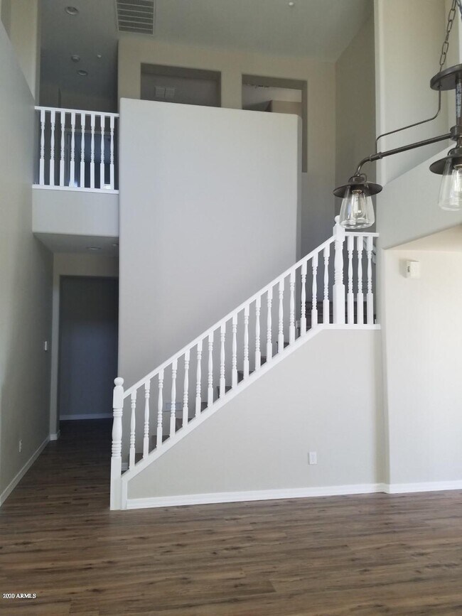 Building Photo - 27085 N 90th Ave