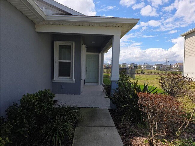 Foto del edificio - 2130 Bur Oak Blvd