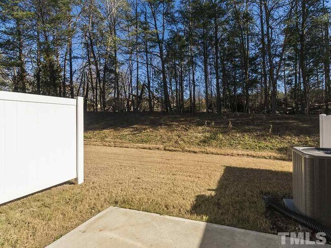 Building Photo - 1119 Kenross Drive