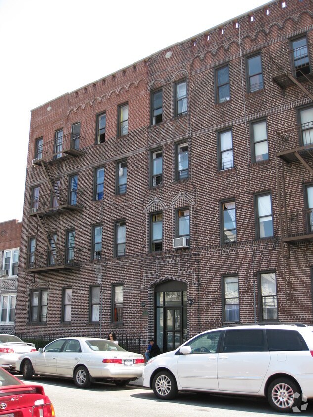 Foto del edificio - 73-79 Bay 22nd St