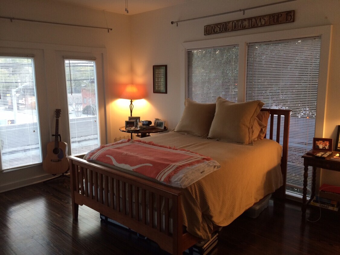 Foto principal - 2525 Hazard St