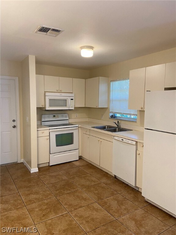 Foto del edificio - 4752 22nd St SW