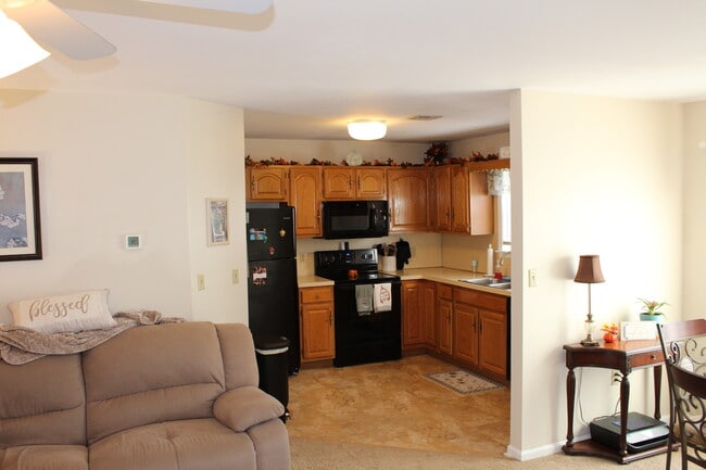 Building Photo - 2846 Buxton Ct