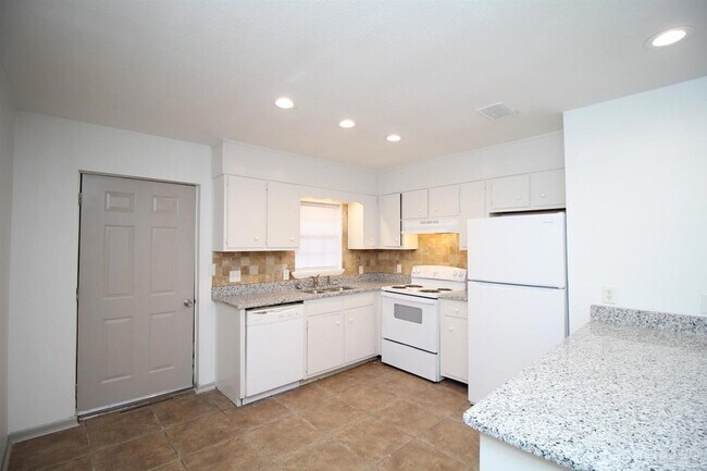 Foto del edificio - 4964 W Spencer Field Rd