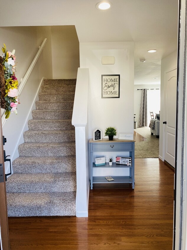 3195 Cog Wheel Sta, Saint Charles, MO 63301 Townhome Rentals in Saint